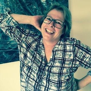 Meet your Posher, Francine